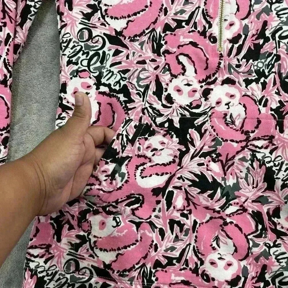 Lilly Pulitzer Sweatshirt Womens XXS UPF 50+ Popover Hangin W/ My Boo Panda Pink - Picture 6 of 11